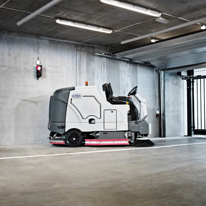 Fregadora Nilfisk SC8000