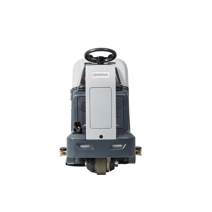 Fregadora con Conductor Nilfisk SC3500 – Grandes Superficies - detalle de máquina