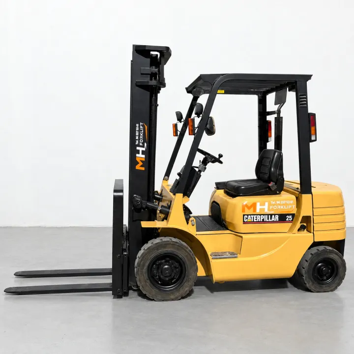 Carretilla diésel Caterpillar DP25 de ocasión