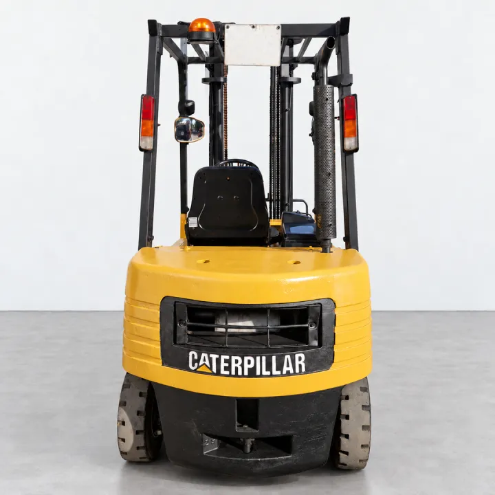 Carretilla diésel Caterpillar DP25 de ocasión - foto 9